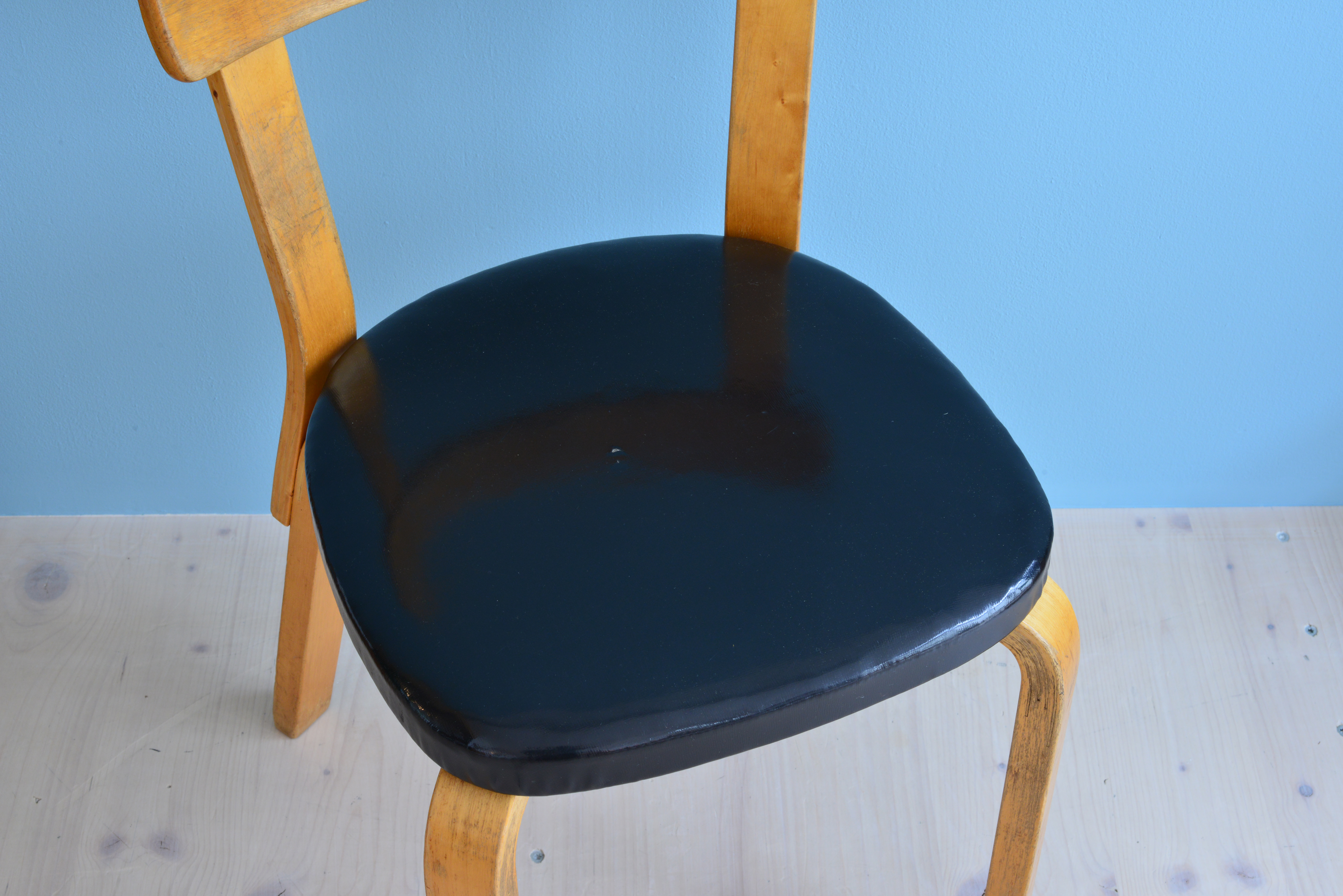 Alvar-Aalto-Model-No-69-Chair-heyday-möbel-11