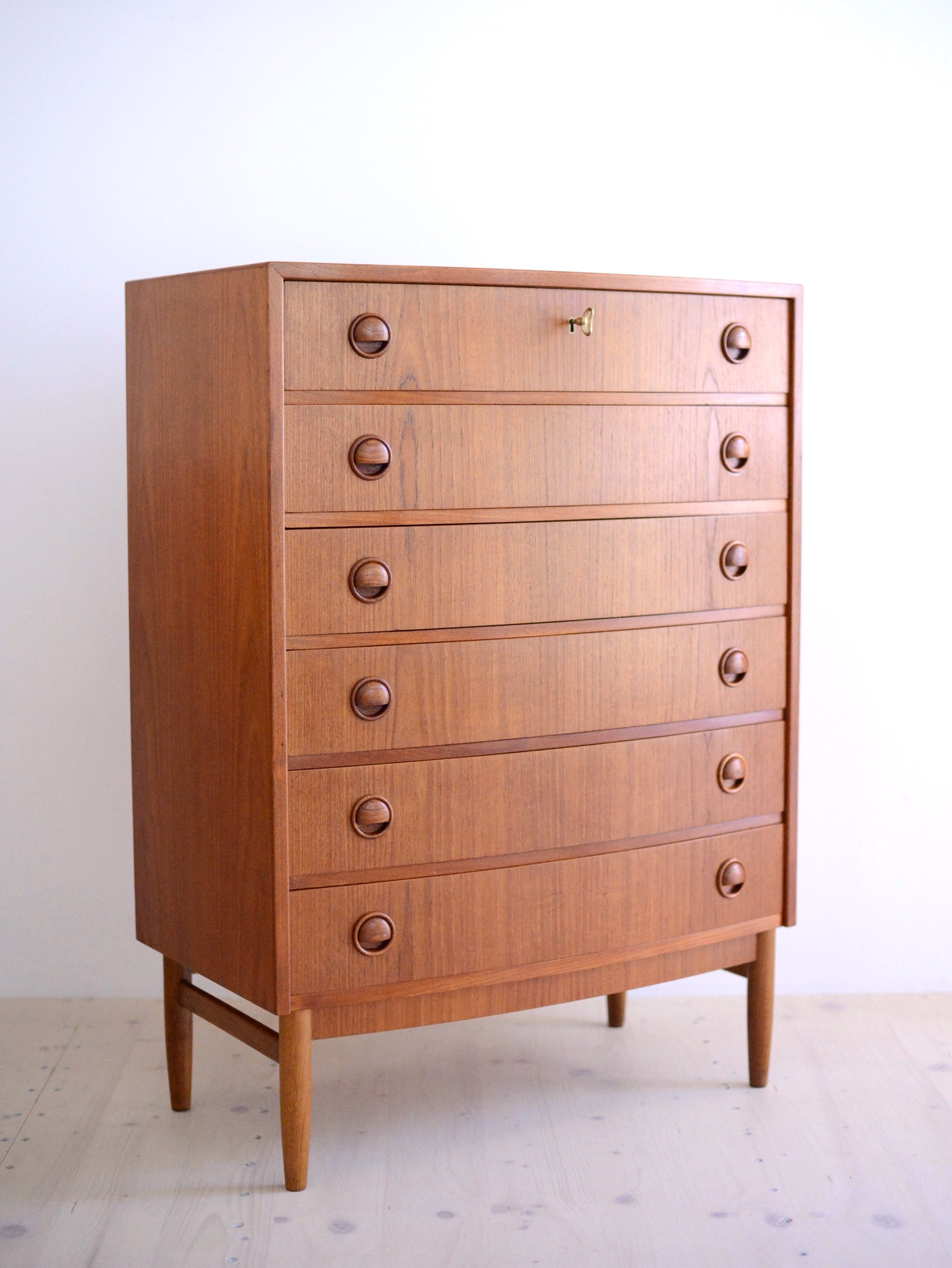 Kai Kristiansen Large Teak Dresser heyday möbel moebel Zürich Zuerich Binz
