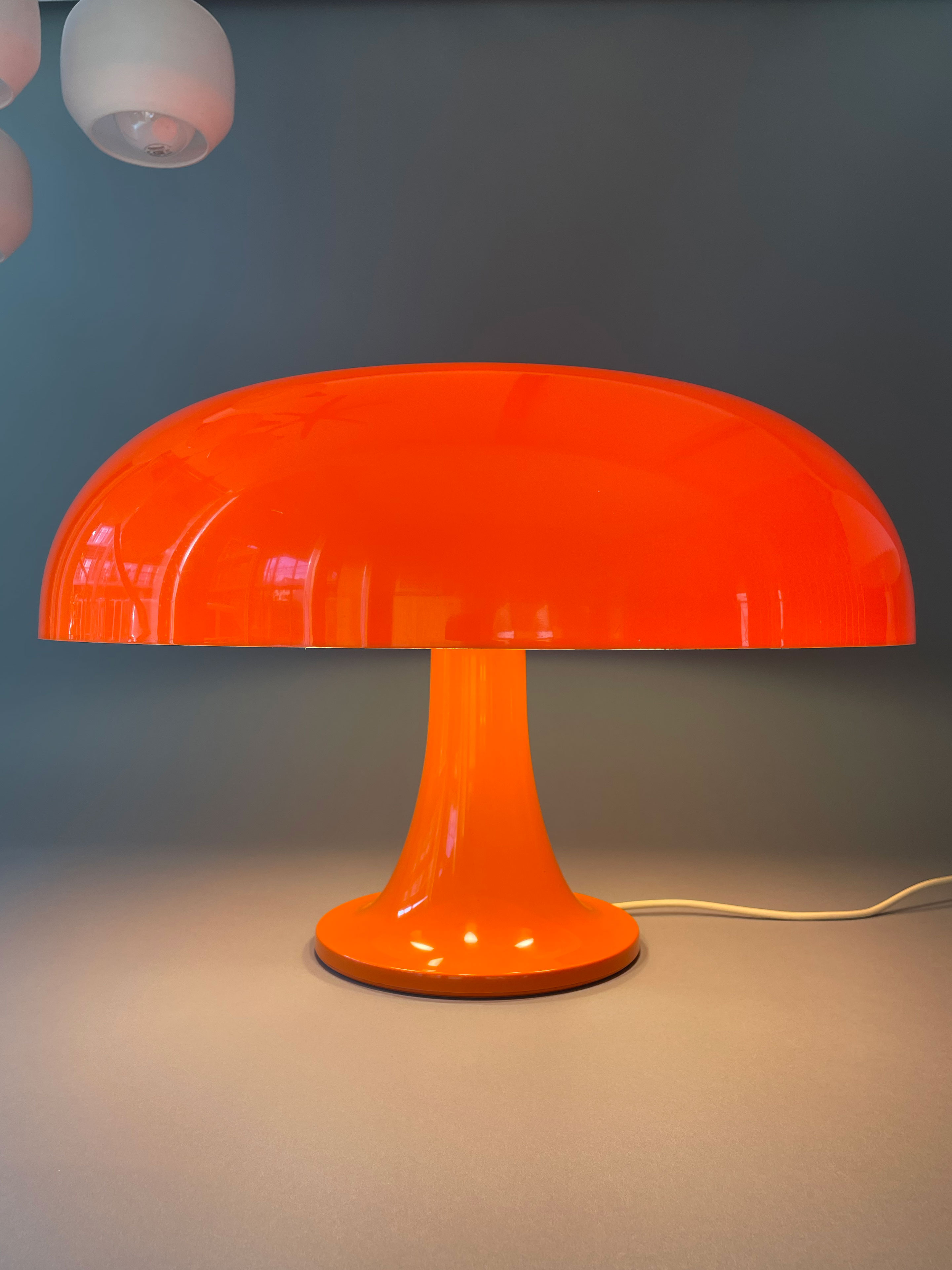 Nesso Lamp by Giancarlo Mattioli for Artemide, Italy, 1960s. For sale at heyday möbel, Grubenstrasse 19, 8045 Zürich, Switzerland. Mid-Century Modern Furniture and Other Stuff.