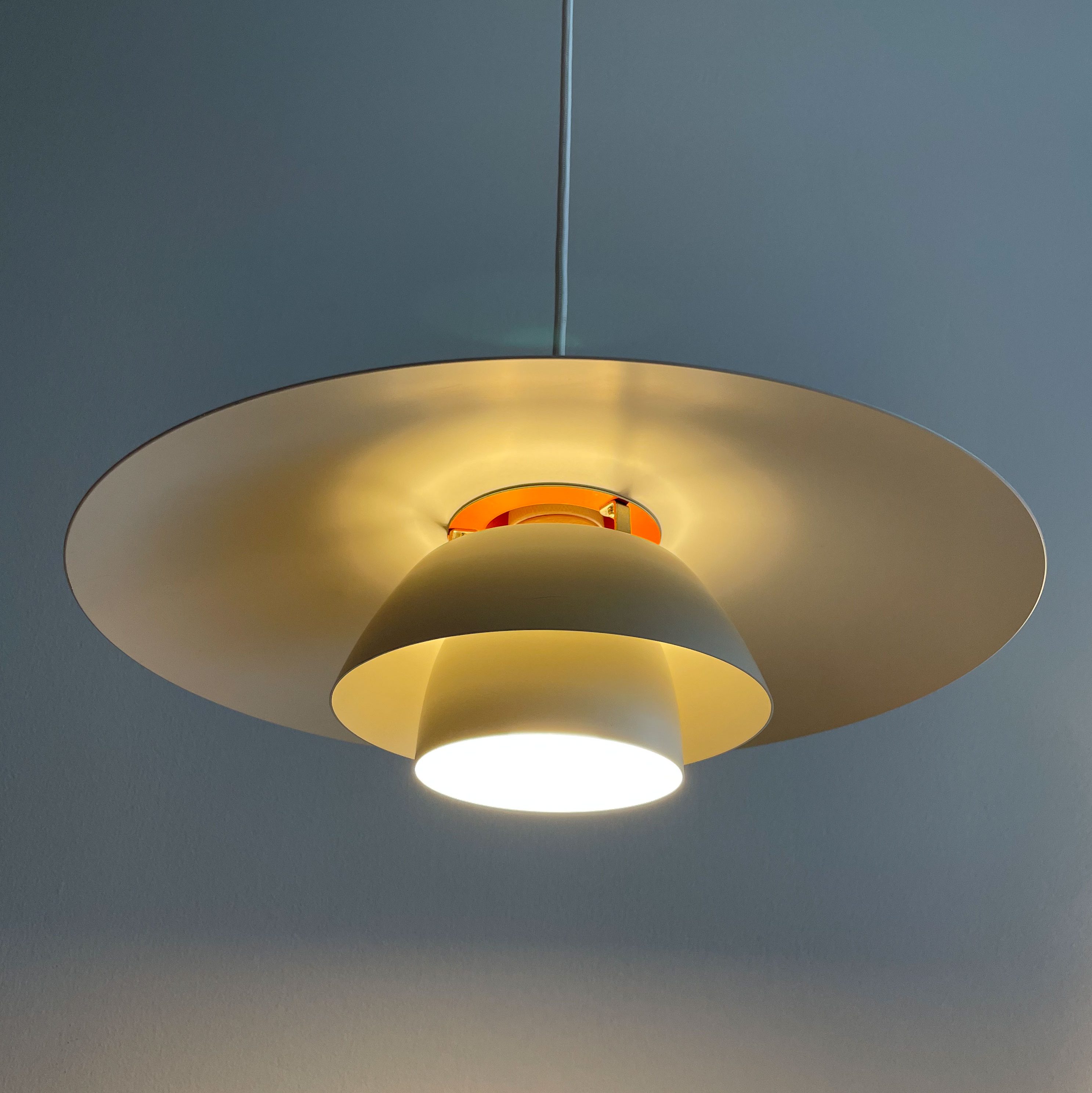 PH 4/3 Pendant Lamp by Poul Henningsen for Louis Poulsen. Production from Denmark, 1970s. Available at heyday möbel, Grubenstrasse 19, 8045 Zürich, Switzerland.