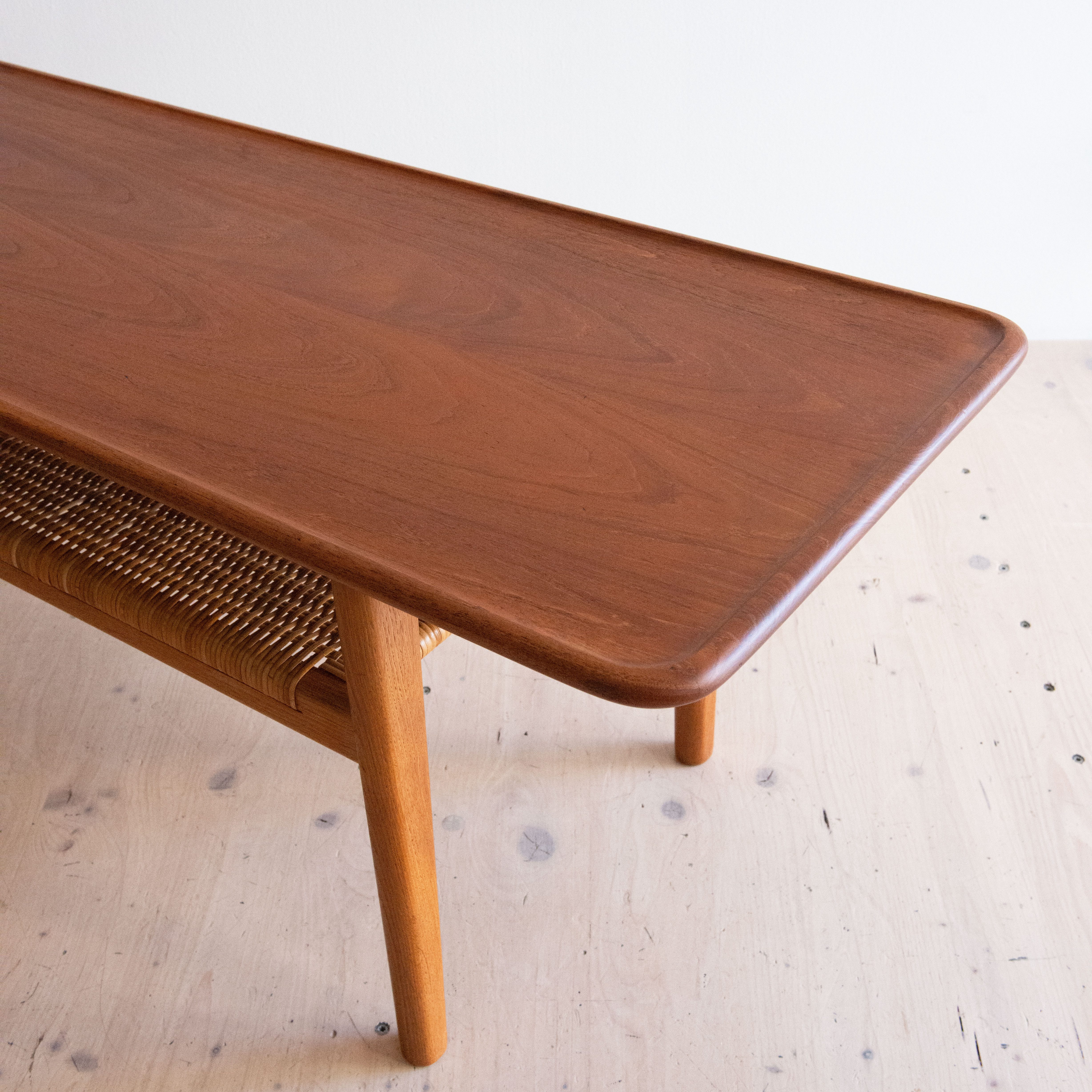 AT10 Coffee Table in Teak & Oak by Hans J. Wegner for Andreas Tuck