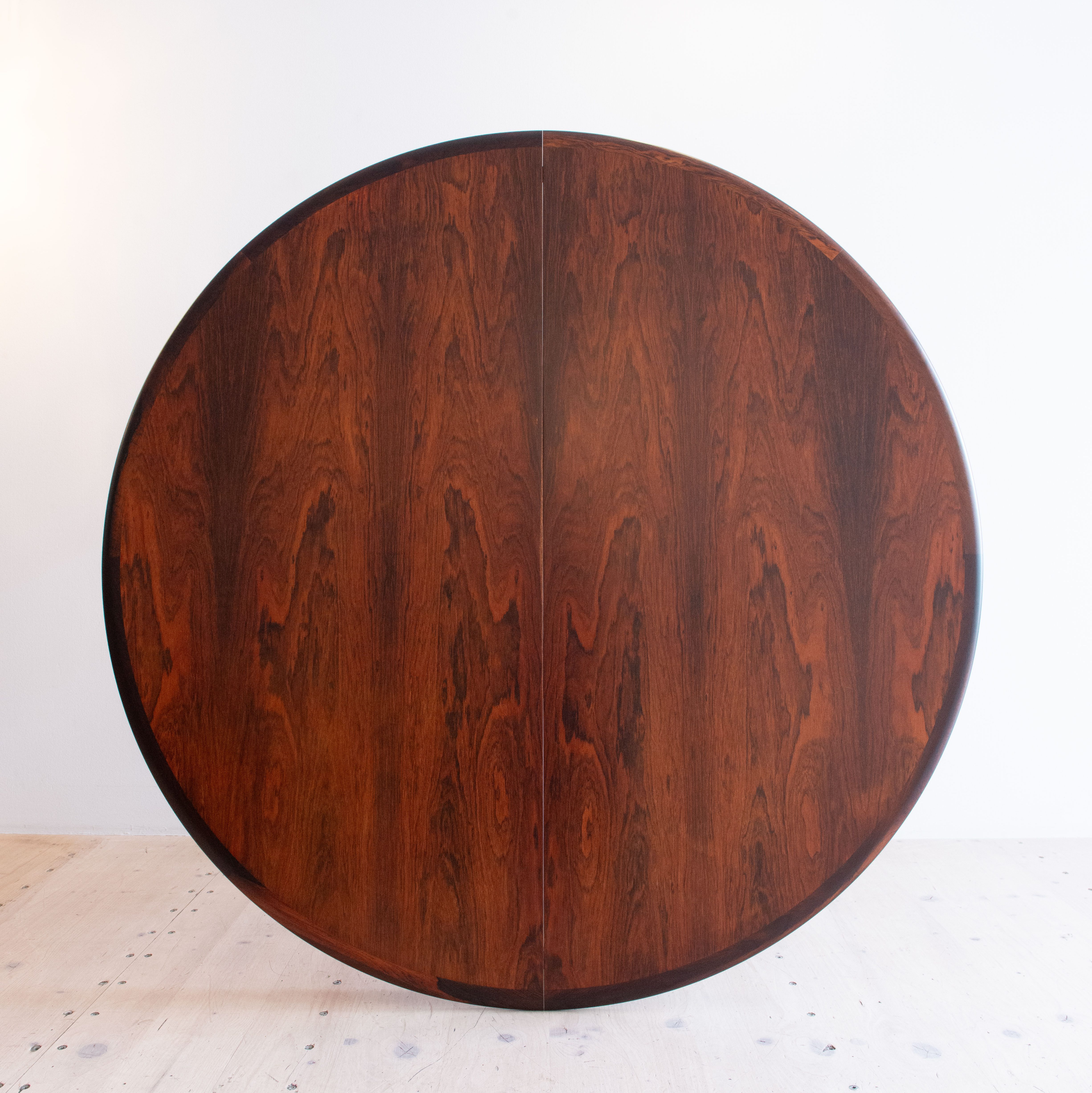 Skovmand and Andersen Extendable Rosewood Dining Table. Available at heyday möbel, 8045 Zürich, Switzerland.