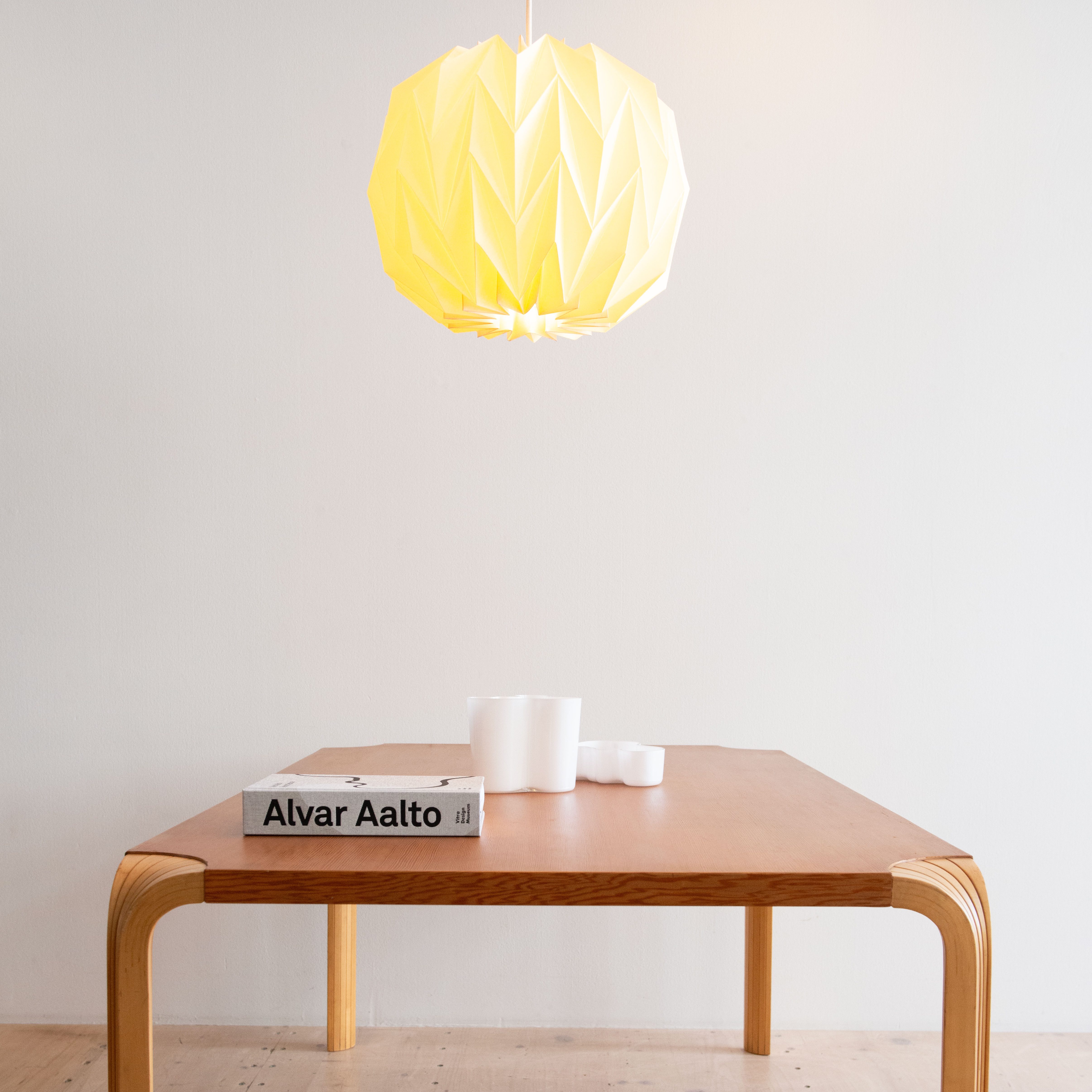 Alvar Aalto Fan Leg Table in Birch and Oregon Pine. Available at heyday möbel, Grubenstrasse 19, 8045 Zürich, Switzerland.