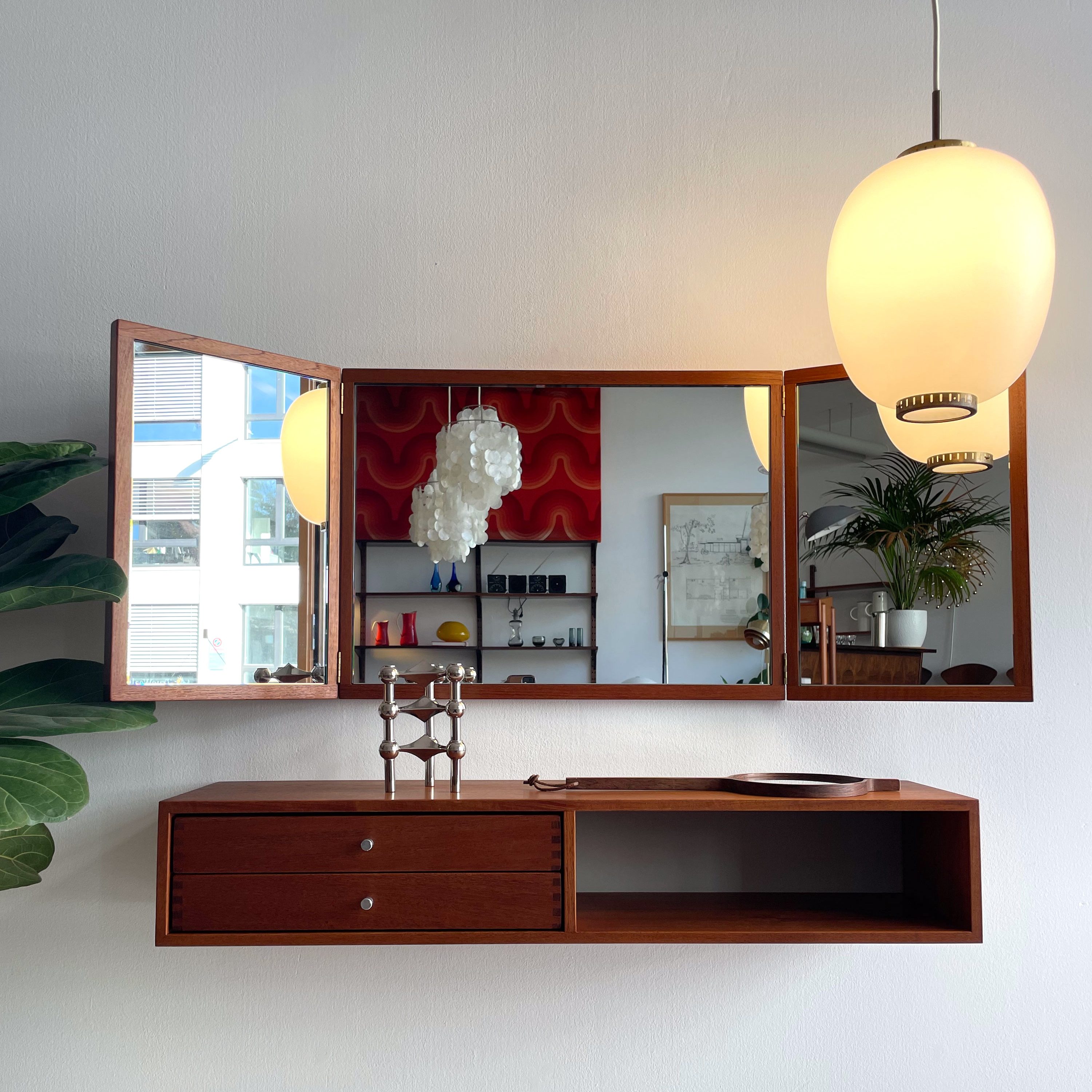 Kai Kristiansen Floating Hallway Console No. 132