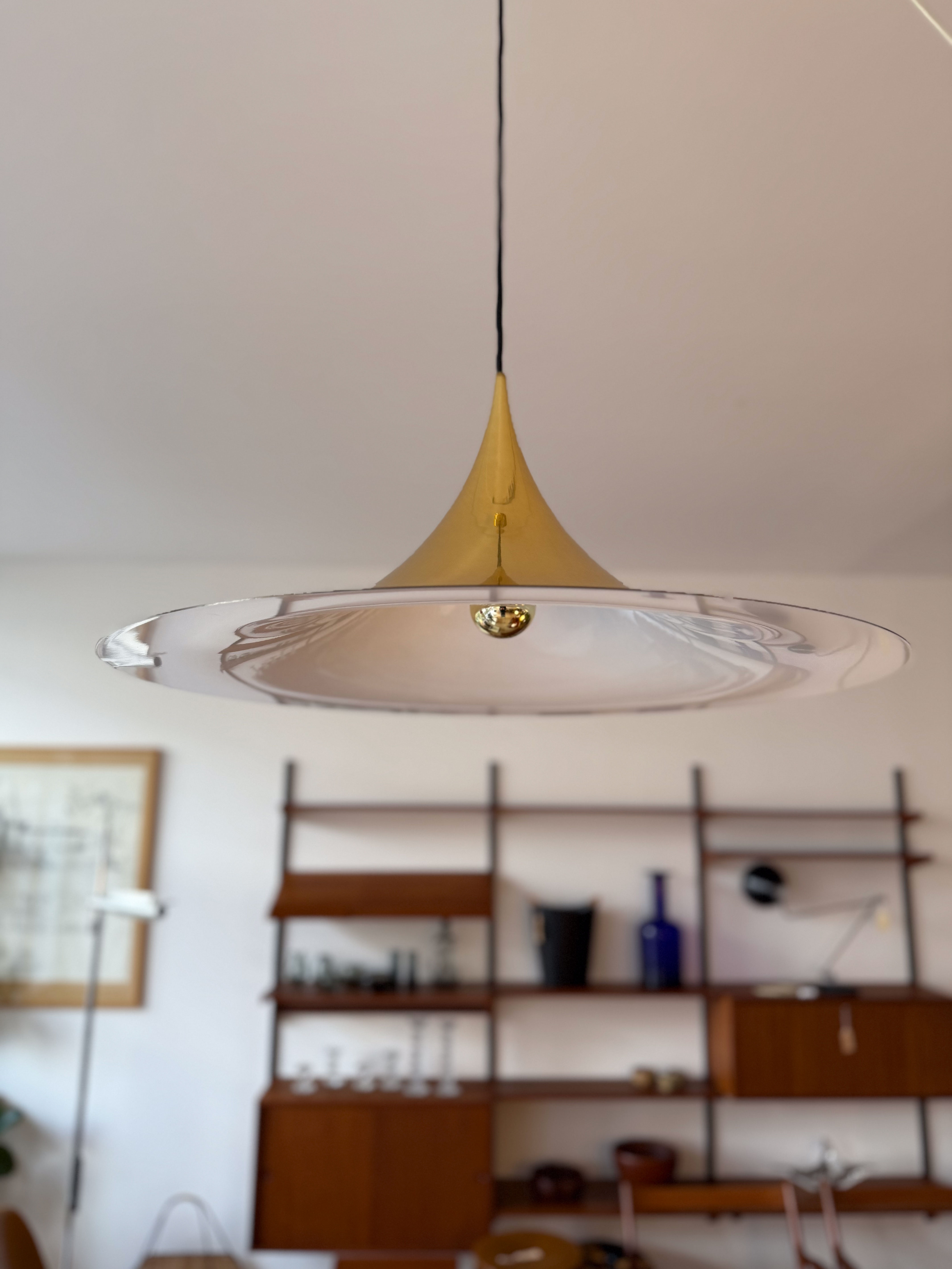 SEMI Pendant Lamp in Gold by Claus Bonderup and Torsten Thorup. Available at heyday möbel, Grubenstrasse 19, 8045 Zürich.