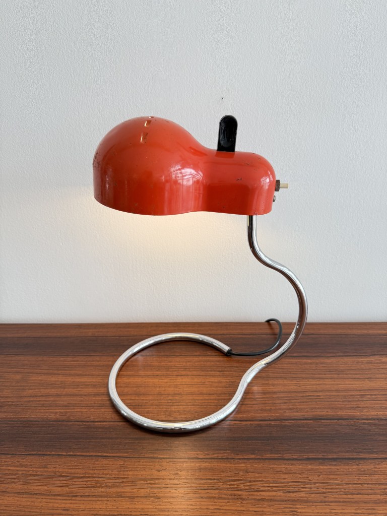 Joe Colombo Minitopo Little Mouse Table Lamp. Available at heyday möbel, Grubenstrasse 19, 8045 Zürich, Switzerland.